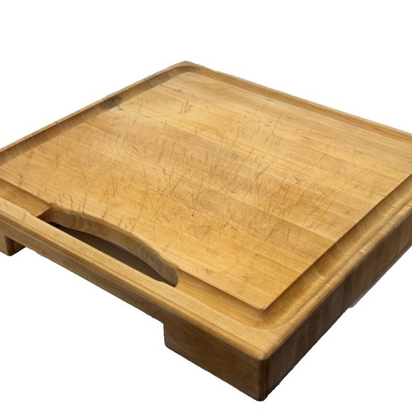 John Boos Maple Newton Prep Master II W/ Sloped Juice Groove Cutting Board 18x18 - Picture 1 of 10